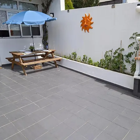 Sunshine House Holiday home *